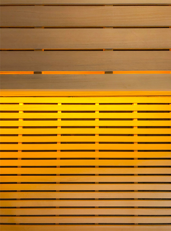 鏤空實木腳踏板