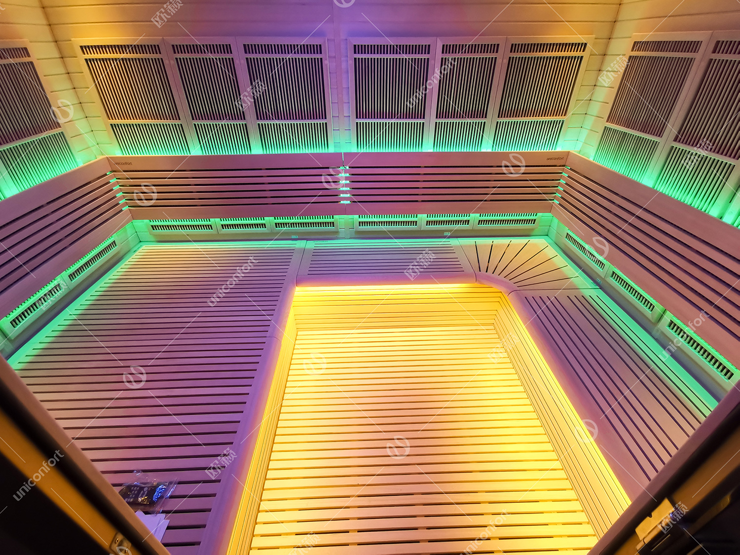 cb2605d9c0d4f3983fb2f7a7bb30b7bsss